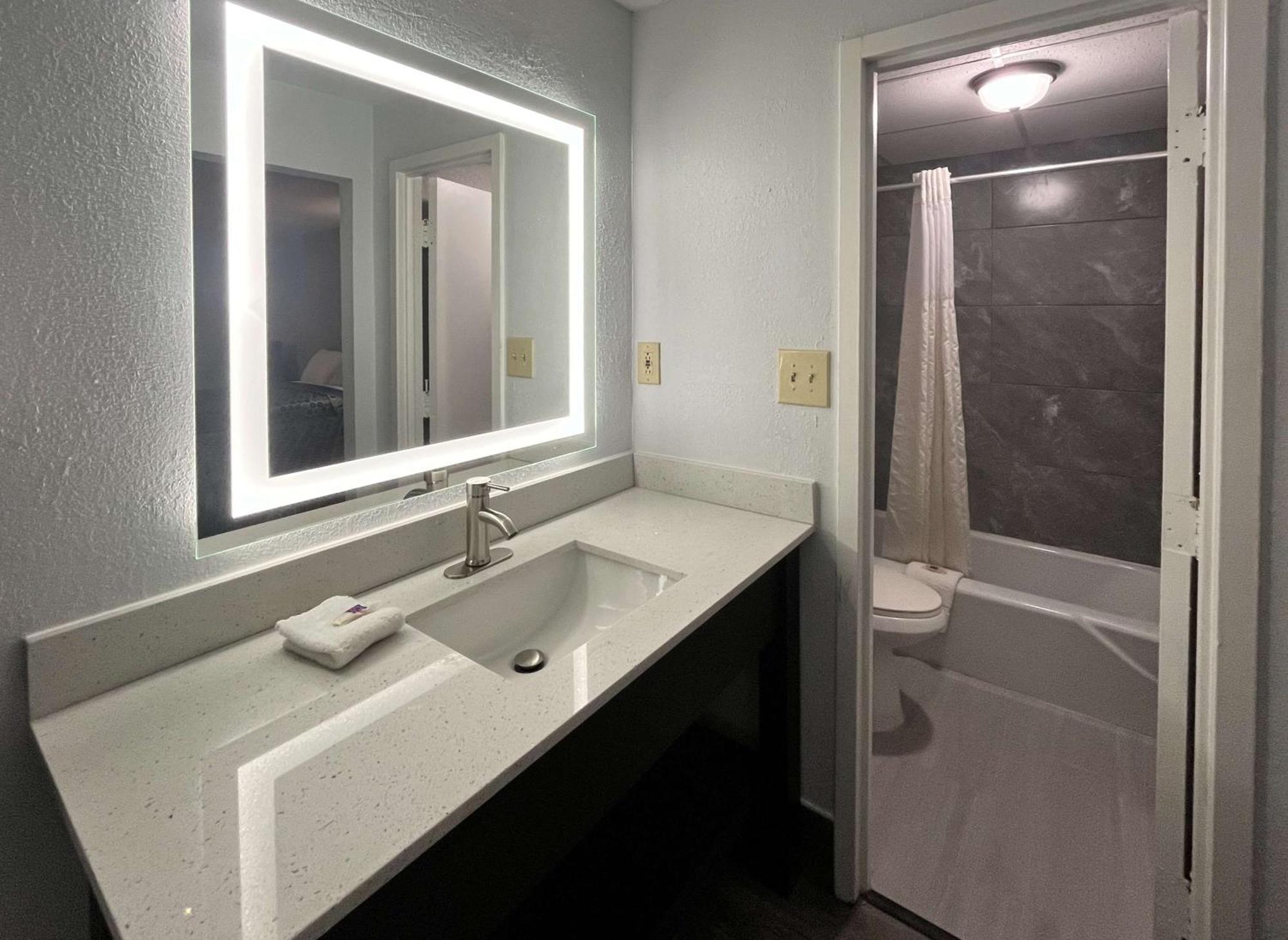Motel 6 Spartanburg, Sc Northwest Business 85 المظهر الخارجي الصورة