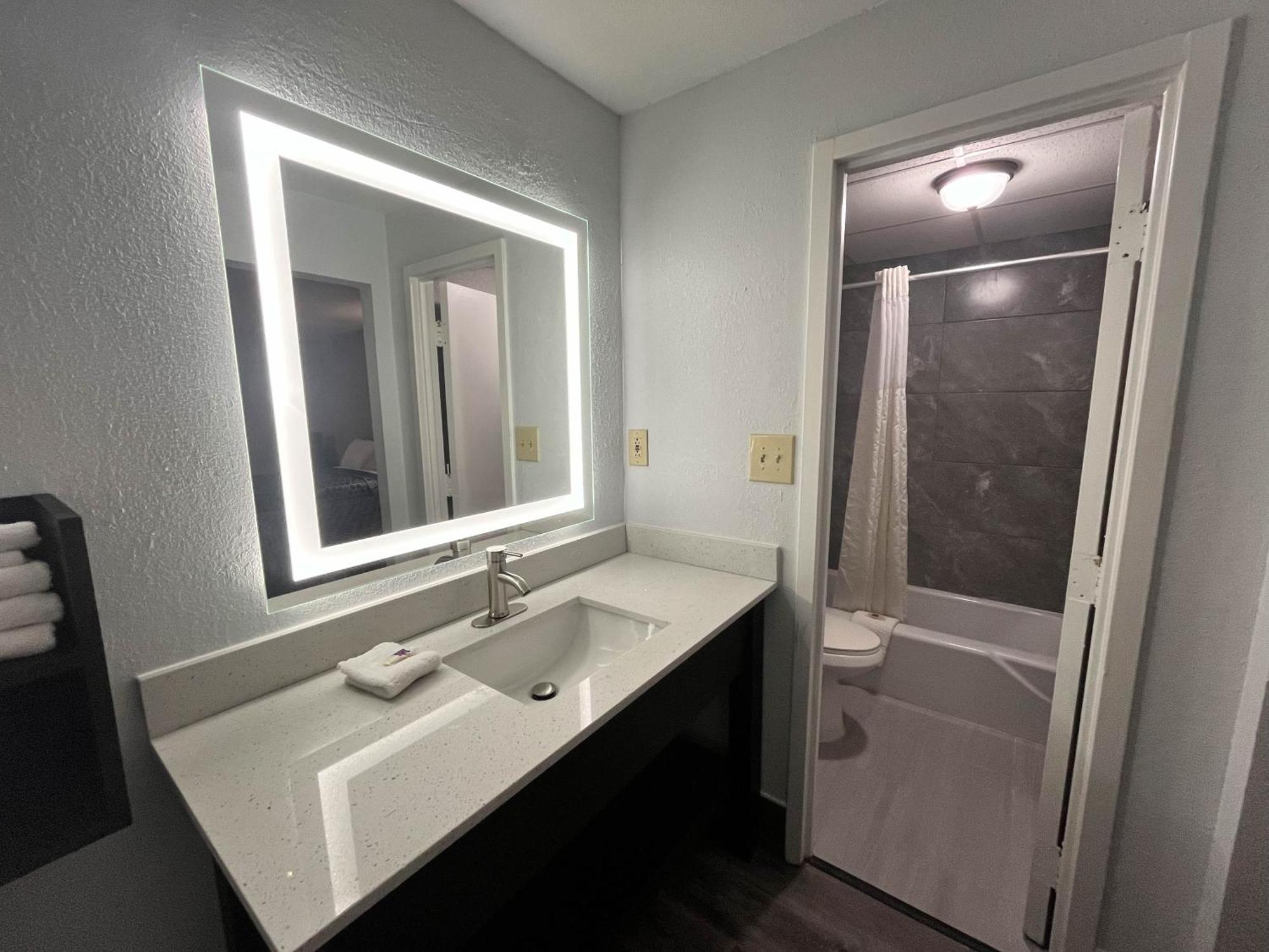 Motel 6 Spartanburg, Sc Northwest Business 85 المظهر الخارجي الصورة